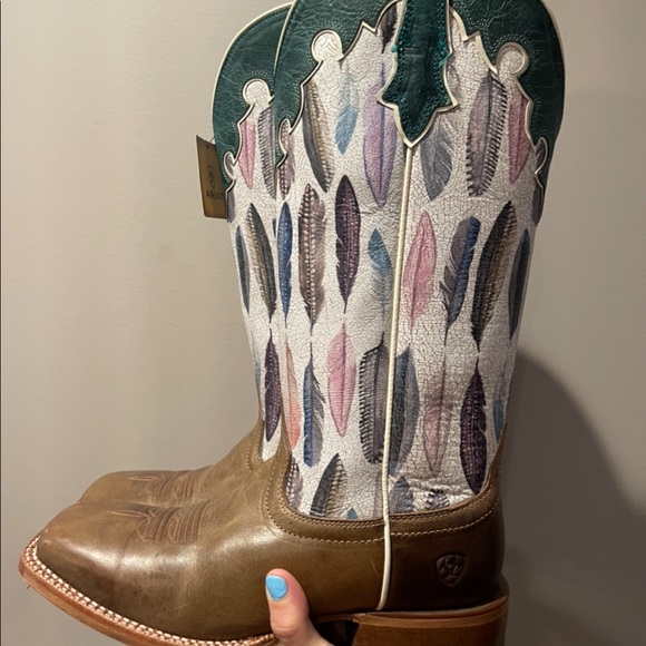 New with tags ariat boots - Picture 3 of 4